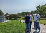 7605b954-3249-42b4-962c-a4e80093138d